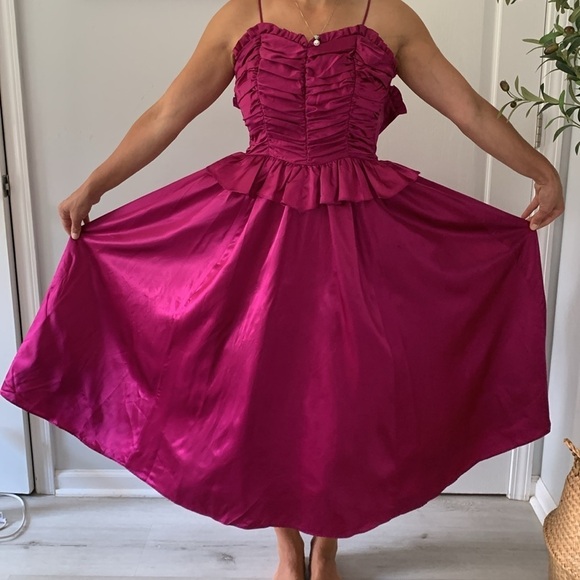 Gunne‎ Sax Jessica McClintock XS satin cocktail dress romantic Fuchsia ruched - Picture 3 of 16